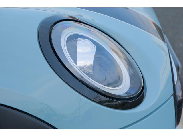 MINI アイスブルーブラックエディション アイスブルー 全国対応6ヶ月保証 6M/T タッチスクリーンナビ バックカメラ アクティブクルーズコントロール ドライビングモード インテリジェントセーフティ REMUSマフラー O.ZRacing(16枚目)