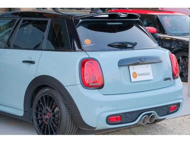 MINI アイスブルーブラックエディション アイスブルー 全国対応6ヶ月保証 6M/T タッチスクリーンナビ バックカメラ アクティブクルーズコントロール ドライビングモード インテリジェントセーフティ REMUSマフラー O.ZRacing(24枚目)
