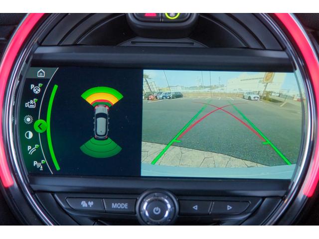 MINI アイスブルーブラックエディション アイスブルー 全国対応6ヶ月保証 6M/T タッチスクリーンナビ バックカメラ アクティブクルーズコントロール ドライビングモード インテリジェントセーフティ REMUSマフラー O.ZRacing(46枚目)