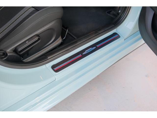 MINI アイスブルーブラックエディション アイスブルー 全国対応6ヶ月保証 6M/T タッチスクリーンナビ バックカメラ アクティブクルーズコントロール ドライビングモード インテリジェントセーフティ REMUSマフラー O.ZRacing(62枚目)