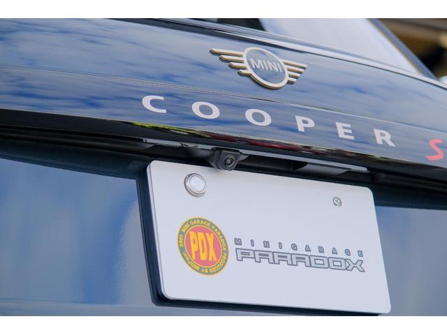 ＭＩＮＩ クーパーＳ　フェイバリット・トリム　レジェンドグレー　全国対応６ヶ月保証　３６０度ビュー　べスキンレザー　ワイヤレスチャージャー　純正ナビ　バックカメラ　ブラインドスポットモニター　前後パーキングセンサー　ドライブレコーダー（32枚目）
