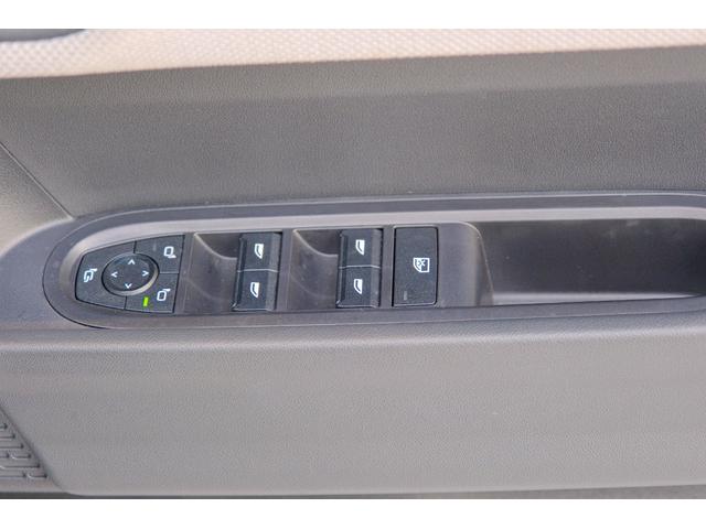 ＭＩＮＩ クーパーＳ　フェイバリット・トリム　レジェンドグレー　全国対応６ヶ月保証　３６０度ビュー　べスキンレザー　ワイヤレスチャージャー　純正ナビ　バックカメラ　ブラインドスポットモニター　前後パーキングセンサー　ドライブレコーダー（61枚目）