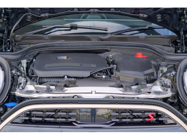 ＭＩＮＩ クーパーＳ　フェイバリット・トリム　レジェンドグレー　全国対応６ヶ月保証　３６０度ビュー　べスキンレザー　ワイヤレスチャージャー　純正ナビ　バックカメラ　ブラインドスポットモニター　前後パーキングセンサー　ドライブレコーダー（75枚目）