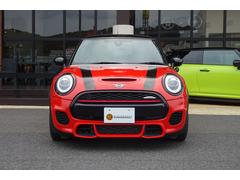 ＭＩＮＩ ジョンクーパーワークス　ジョンクーパーワークス　ソラリスオレンジ　１８インチ純正アルミホイール　ドライビングモード 1002504A30240411W001 3