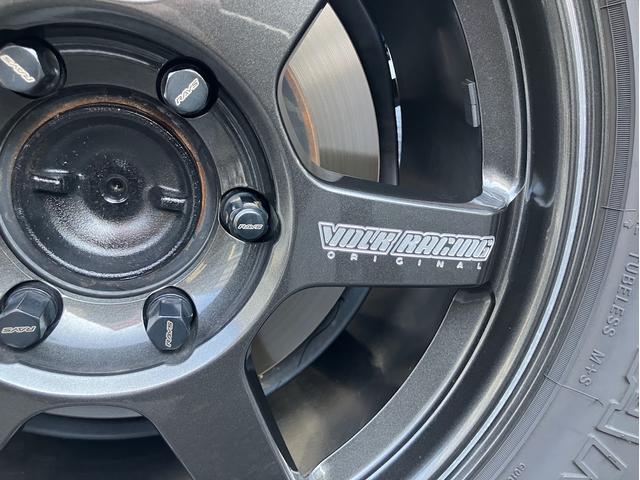 ランドクルーザー２５０ ＶＸ　１２．３型ディスプレイオーディオ★サンルーフ★全方位カメラ★禁煙車★電動リアゲート★２．０ＥＴＣ★デジタルインナーミラー★パワーシート★シートヒーター★レイズ１８インチボルクレーシングＡＷ★（21枚目）