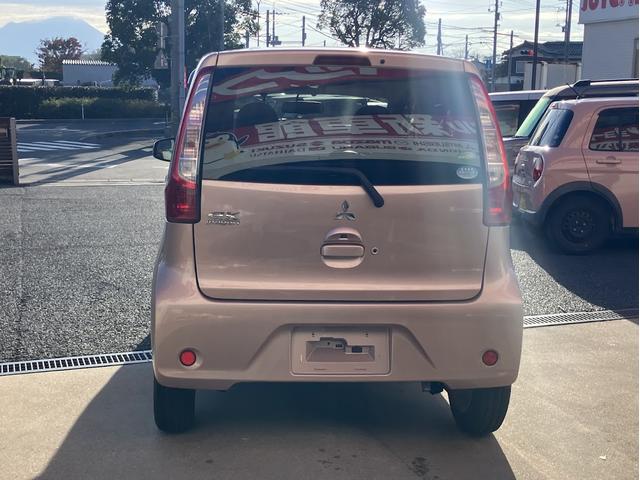 ｅＫワゴン Ｇ　純正ナビ★フルセグＴＶ★ＥＴＣ★ドライブレコーダー★バックカメラ内蔵ミラー★スマートキー★プッシュスタート★電動格納ミラー★（3枚目）