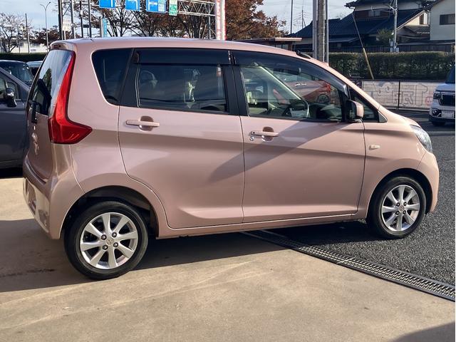 ｅＫワゴン Ｇ　純正ナビ★フルセグＴＶ★ＥＴＣ★ドライブレコーダー★バックカメラ内蔵ミラー★スマートキー★プッシュスタート★電動格納ミラー★（8枚目）