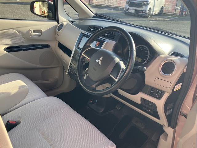 ｅＫワゴン Ｇ　純正ナビ★フルセグＴＶ★ＥＴＣ★ドライブレコーダー★バックカメラ内蔵ミラー★スマートキー★プッシュスタート★電動格納ミラー★（13枚目）