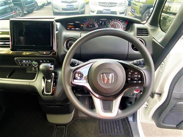 G・Lホンダセンシング ワンオーナー 禁煙車 衝突軽減装備 パワースライドドア ステアリングスイッチ オートエアコン ビルトインETC プッシュスタート LEDヘッドライト 純正アルミホイール(18枚目)