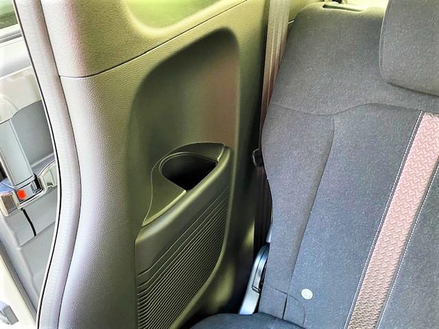 G・Lホンダセンシング ワンオーナー 禁煙車 衝突軽減装備 パワースライドドア ステアリングスイッチ オートエアコン ビルトインETC プッシュスタート LEDヘッドライト 純正アルミホイール(33枚目)