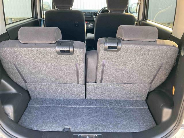 タントエグゼ カスタムＲＳ　ターボ車　ＣＤチューナー　電動格納ドアミラー　キーレスエントリー　アルミホイール　オートエアコン（18枚目）