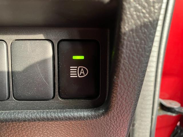 デイズルークス ハイウェイスター　Ｘターボ　純正ナビ　アラウンドビューモニター　衝突軽減システム　オートハイビーム　片側パワスラ　リアサーキュレーター　リアパーソナブルテーブル　後席サンシェード　フルセグ　ＬＥＤライト　オートライト　ＥＴＣ（10枚目）