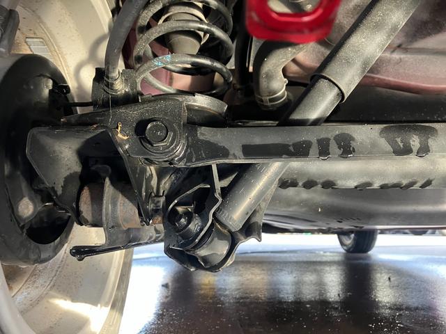 デイズルークス ハイウェイスター　Ｘターボ　純正ナビ　アラウンドビューモニター　衝突軽減システム　オートハイビーム　片側パワスラ　リアサーキュレーター　リアパーソナブルテーブル　後席サンシェード　フルセグ　ＬＥＤライト　オートライト　ＥＴＣ（25枚目）