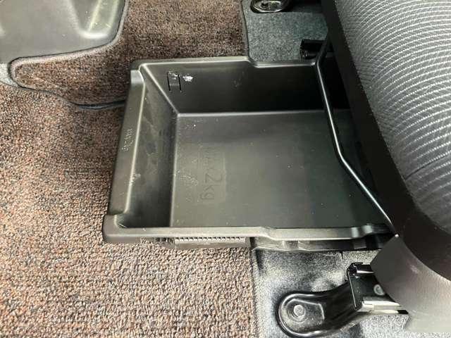 デイズルークス ハイウェイスター　Ｘターボ　純正ナビ　アラウンドビューモニター　衝突軽減システム　オートハイビーム　片側パワスラ　リアサーキュレーター　リアパーソナブルテーブル　後席サンシェード　フルセグ　ＬＥＤライト　オートライト　ＥＴＣ（61枚目）