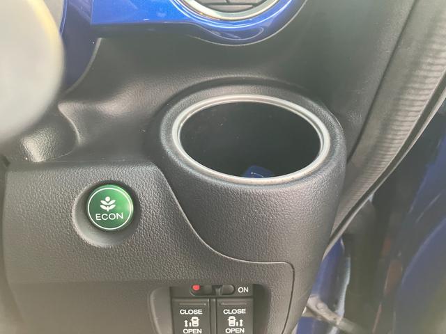 Ｎ－ＢＯＸ ２トーンカラースタイル　Ｇ　ＳＳパッケージ　純正　ワイドＳＤナビ／シティーブレーキアクティブシステム（ホンダ）／両側電動スライドドア／シートヒーター／ヘッドランプ　ＨＩＤ／Ｂｌｕｅｔｏｏｔｈ接続／ＥＴＣ／ドラレコ／バックカメラ／電動格納ミラー（64枚目）