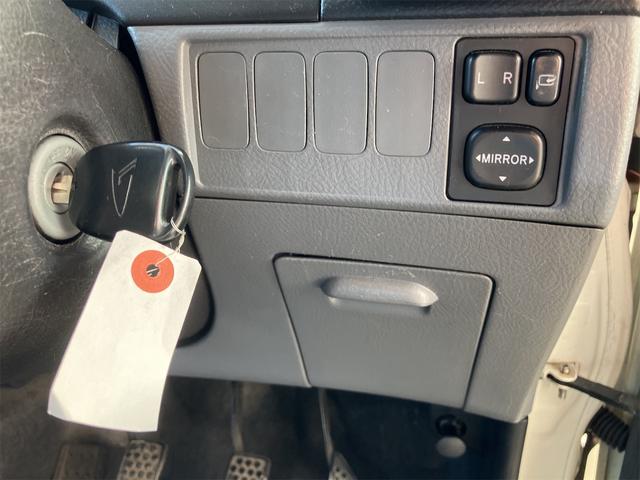 この度は当店のお車をご覧になっていただき、誠にありがとうございます。ぜひじっくりとご検討下さい。気軽にお問合せ・お見積りお待ちしております。