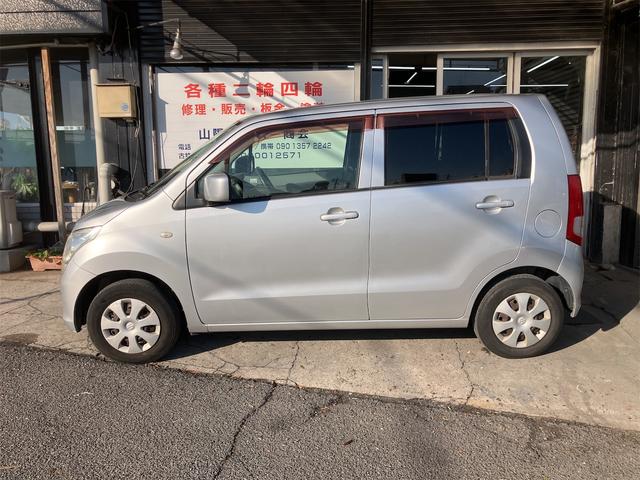 ワゴンＲ ＦＸ　キーレスエントリー　電動格納ミラー　ＭＴ　ＣＤ　エアコン　パワーウィンドウ　運転席エアバッグ　助手席エアバッグ（16枚目）