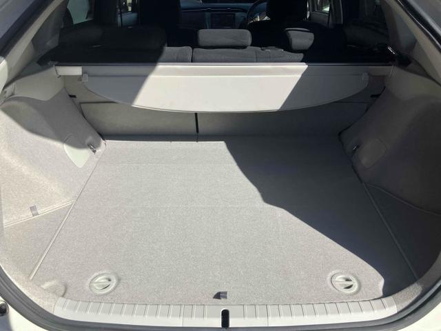 プリウス Ｓツーリングセレクション　後期型　アルパインナビ　フルセグＴＶ　Ｂｌｕｅｔｏｏｔｈ接続可　バックカメラ　トノカバーあり　ＣＤ／ＤＶＤ再生可　修復歴なし　純正アルミホイール　クルーズコントロール　スマートキー　プッシュスタート（44枚目）