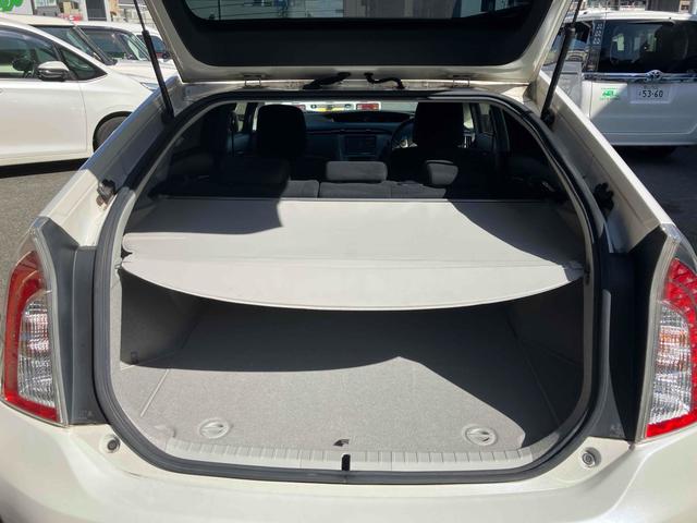 プリウス Ｓツーリングセレクション　後期型　アルパインナビ　フルセグＴＶ　Ｂｌｕｅｔｏｏｔｈ接続可　バックカメラ　トノカバーあり　ＣＤ／ＤＶＤ再生可　修復歴なし　純正アルミホイール　クルーズコントロール　スマートキー　プッシュスタート（45枚目）