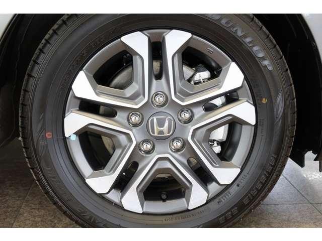 ハイブリッド・クロスターホンダセンシング 衝突軽減ブレーキ LEDヘッドライト ナビTV 横滑り防止 Bカメラ LEDヘッドライト 前席シートヒーター 3列シート アイドリングストップ CD ETC スマートキー メモリーナビ アルミホイール(11枚目)