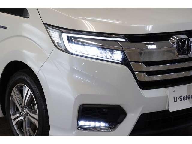 e:HEVスパーダ G・EX ホンダセンシング 衝突軽減ブレーキ LEDヘッドライト 3列シート リヤカメラ 両側パワースライドドア LEDヘッドライト DVD再生 フルセグTV シートヒーター 横滑り防止装置 クルーズコントロール ETC アルミ(3枚目)