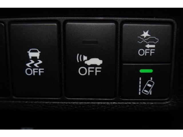 e:HEVスパーダ G・EX ホンダセンシング 衝突軽減ブレーキ LEDヘッドライト 3列シート リヤカメラ 両側パワースライドドア LEDヘッドライト DVD再生 フルセグTV シートヒーター 横滑り防止装置 クルーズコントロール ETC アルミ(8枚目)