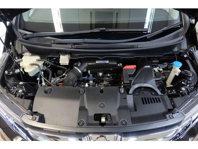 スパーダ 衝突軽減ブレーキ LEDヘッドライト 盗難防止 Aストップ ナビ&TV LEDヘッドランプ Wエアバッグ フルセグ DVD再生可能 キーレス CD AW クルコン 3列シート オートエアコン タ-ボ(20枚目)