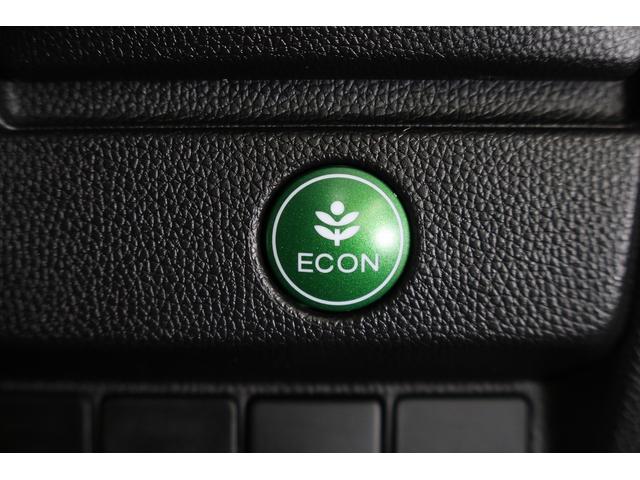 １３Ｇ・Ｆパッケージ　メモリナビ・ＣＤ・バックカメラ・ＥＣＯＮスイッチ・ＥＴＣ・ドアバイザー　エコモード　運転席助手席エアバック　リアカメラ　イモビ　マニュアルエアコン　スマートキーシステム　ＡＢＳ　横滑り防止システム(12枚目)