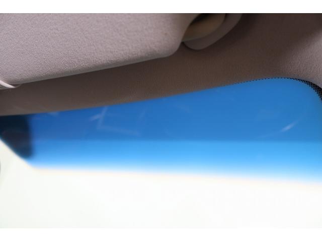 ベースグレード　ＨＩＤ・ワンセグ・ＨＤＤナビ・ＤＶＤ・バックカメラ・パワーシート・ＥＴＣ　レザーシート　スマートキー　クルコン　オートエアコン　サイドエアバッグ　横滑り防止装置　シートヒーター　盗難防止システム(58枚目)