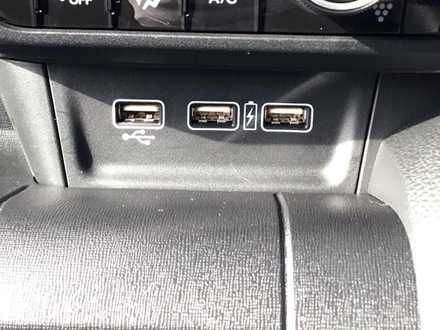 Ｎ－ＷＧＮカスタム Ｌ・ターボホンダセンシング　ＬＥＤ・メモリナビ・ＣＤ・バックカメラ・ＵＳＢ・純正ＡＷ・シートヒーター・ＥＴＣ　ターボエンジン　ＥＴＣ車載器　サイドエアバック　セキュリティアラーム　ＬＥＤヘッド　オートクルーズ　横滑り防止機能（9枚目）