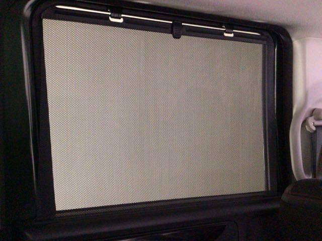 Ｎ－ＢＯＸカスタム Ｇ・ターボＬパッケージ　ＨＩＤ・フルセグ・メモリナビ・バックカメラ・純正ＡＷ・両側電動ドア・ＥＴＣ　ターボエンジン　ＥＴＣ車載器　フロントベンチシート　リアカメラ　キーフリー　スマートキープッシュスタート　ナビ＆ＴＶ　ＶＳＡ（25枚目）