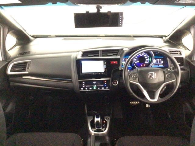 フィットハイブリッド Ｓパッケージ　ＬＥＤ・フルセグ・メモリナビ・バックカメラ・純正ＡＷ・社外ドラレコ・ＥＴＣ　盗難防止　Ｄレコ　横滑り防止システム　Ｂモニター　スマキ－　地デジ　ＬＥＤライト　ＤＶＤ再生　クルコン　Ｗエアバック　ＡＢＳ（16枚目）
