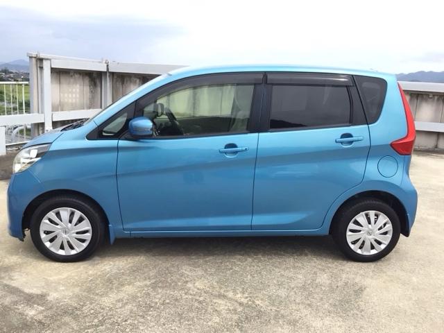 デイズ Ｘ　ワンセグ・メモリナビ・ＤＶＤ・ＣＤ・全周囲カメラ・スマートキー・アイドリングストップ　ｉＳＴＯＰ　フロントカメラ　Ｗエアバック　ＤＶＤ再生　ＴＶナビ　オ－トエアコン　バックカメラ　ＡＢＳ　キーレス（3枚目）