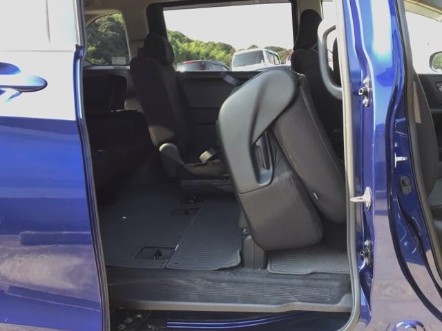 フリード Ｇジャストセレクション　ＨＩＤ・ワンセグ・メモリナビ・ＤＶＤ・バックカメラ・両側電動ドア・ＥＴＣ　両側Ｐスライドドア　Ｂモニター　スマトキー　助手席エアバッグ　ＡＵＴＯエアコン　１セグ　パワステ　ナビＴＶ　イモビ　ＰＷ（27枚目）