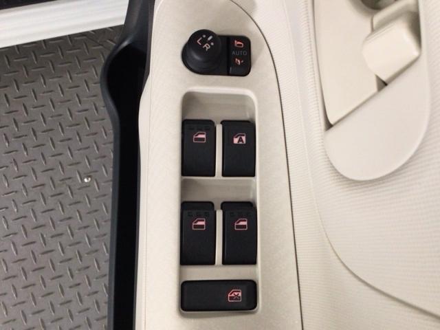 ムーヴキャンバス XSAII CDチューナー・スマートキー・社外AW・両側スライドドア・衝突軽減ブレーキ 衝突軽減ブレーキサポート 両スライドドア アイドリングSTOP 横滑り防止機能 オートエアコン キーフリー Wエアバック(10枚目)