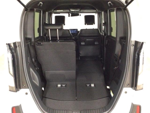 Ｎ－ＢＯＸカスタム ターボ　デモカーＵＰ・ＬＥＤ・フルセグ・メモリナビ・純正ＡＷ・ホンダＣＯＮＮＥＣＴ　イモビライザー　衝突被害軽減　ベンチシート　キーフリー　Ｐセンサー　ＥＳＣ　パワステ　両席エアバック　サイドエアバッグ（13枚目）