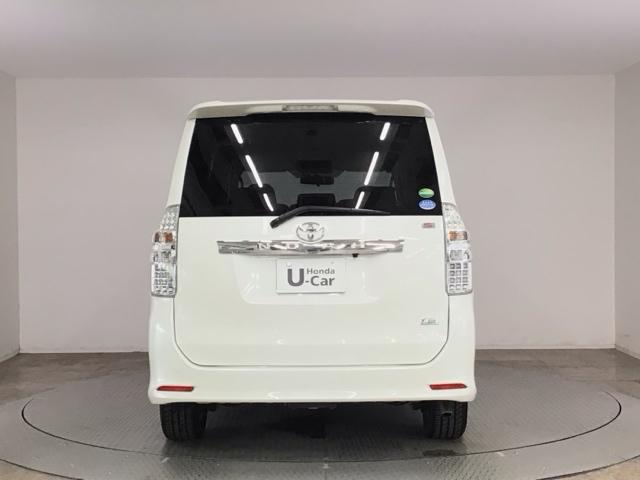 ノア Ｓｉ　ＨＩＤ・フルセグ・メモリナビ・バックカメラ・純正ＡＷ・シートヒーター・ＥＴＣ　キーフリー　Ｗエアバッグ　地デジ　ダブルエアコン　ＰＷ　フルオートエアコン　ＤＶＤ再生機能　ナビＴＶ　パワーステアリング（29枚目）