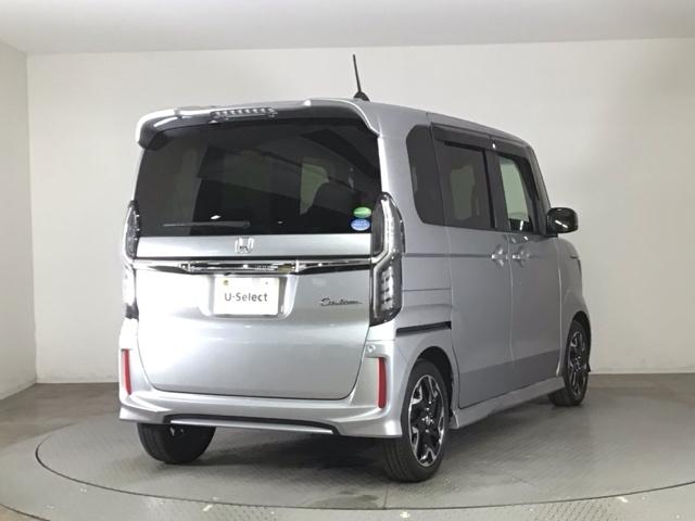 N-BOXカスタム G・Lターボホンダセンシング LED・フルセグ・メモリナビ・バックカメラ・純正AW・両側電動ドア・ETC 両側PWスライドドア Bモニタ セキュリティー USB接続 クルーズコントロール ナビTV キーレスエントリー VSA PW(4枚目)