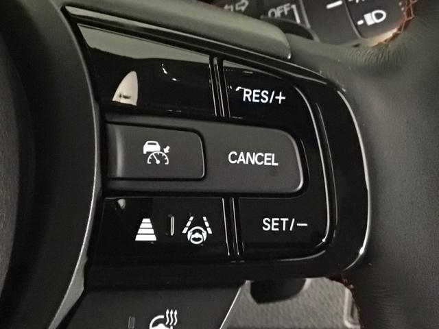 ヴェゼル ｅ：ＨＥＶＰＬａＹ　ＬＥＤ・フルセグ・メモリナビ・パノラマルーフ・純正ＡＷ・ホンダＣＯＮＮＥＣＴ　衝突被害軽減ブレーキ　カーテンエアバッグ　盗難防止装置　Ｐセンサー　ＡＢＳ　ＥＳＣ　フルオートエアコン　リアカメラ　ＥＴＣ（6枚目）