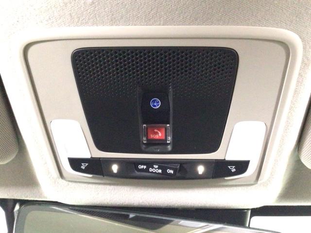 ヴェゼル e:HEVZ LED・フルセグ・メモリナビ・バックカメラ・純正AW・ホンダCONNECT 衝突回避支援ブレーキ機能 パノラミックビューモニター スマキ Pトランク フルオートエアコン エアバッグ 両席エアバック(9枚目)