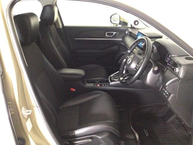 ヴェゼル e:HEVZ LED・フルセグ・メモリナビ・バックカメラ・純正AW・ホンダCONNECT 衝突回避支援ブレーキ機能 パノラミックビューモニター スマキ Pトランク フルオートエアコン エアバッグ 両席エアバック(15枚目)