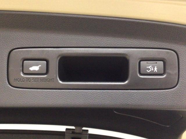 ヴェゼル e:HEVZ LED・フルセグ・メモリナビ・バックカメラ・純正AW・ホンダCONNECT 衝突回避支援ブレーキ機能 パノラミックビューモニター スマキ Pトランク フルオートエアコン エアバッグ 両席エアバック(23枚目)