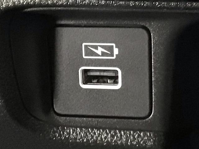 ヴェゼル e:HEVZ LED・フルセグ・メモリナビ・バックカメラ・純正AW・ホンダCONNECT 衝突回避支援ブレーキ機能 パノラミックビューモニター スマキ Pトランク フルオートエアコン エアバッグ 両席エアバック(26枚目)