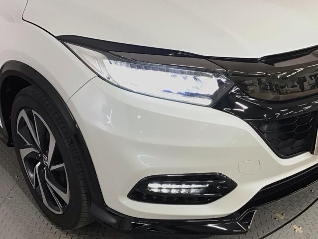 ヴェゼル ＲＳ・ホンダセンシング　ＬＥＤ・フルセグ・メモリナビ・バックカメラ・純正ＡＷ・シートヒーター・ＥＴＣ　盗難防止　バックモニター　サイドエアバック　スマ－トキ－　ＬＥＤライト　地デジＴＶ　フルオートエアコン　ＤＶＤ　ナビ＆ＴＶ（3枚目）