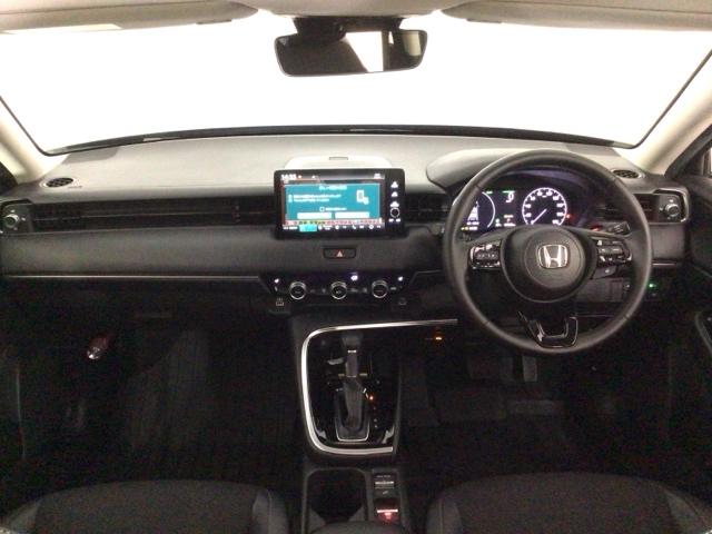 ヴェゼル ｅ：ＨＥＶＺ　ＬＥＤ・ホンダＣＯＮＮＥＣＴ・メモリナビ・バックカメラ・ＵＳＢポート・ＥＴＣ　衝突回避支援ブレーキ機能　スマキ　Ｐトランク　フルオートエアコン　エアバッグ　両席エアバック　Ｒカメ　パワーウィンドウ（16枚目）