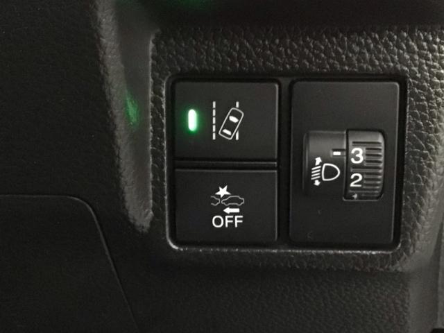 N-BOXカスタム Lターボ LED・フルセグ・メモリナビ・バックカメラ・純正AW・両側電動ドア・ETC 地デジチューナー 衝突軽減ブレーキサポート LEDヘッドライ ターボエンジン PS カーテンエアバック シートヒータ USB(7枚目)