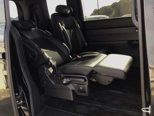 ステップワゴン e:HEVスパーダ デモカーUP・LED・フルセグ・メモリナビ・純正AW・後席モニター・ETC フルオートエアコン ESC シートヒータ キーフリー LEDヘッドランプ イモビ ABS リアカメラ スマートキ 3列シート(14枚目)