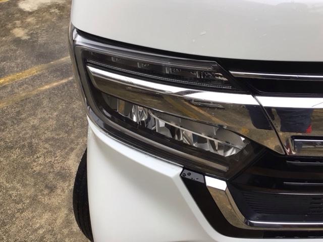 N-BOXカスタム L LED・フルセグ・メモリナビ・バックカメラ・純正AW・シートヒーター Pソナー サイドエアバッグ ナビTV ベンチシート キーフリーシステム LEDライト リアカメ クルーズコントロール AC ABS(3枚目)