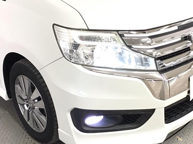 ステップワゴンスパーダ Z HID・フルセグ・メモリナビ・後席モニター・純正AW・両側電動ドア・ETC 横滑防止 イモビ USB接続 地デジTV バックモニタ- 3列シ-ト キーフリー パワーウィンド ETC付 ナビ・TV PS(3枚目)