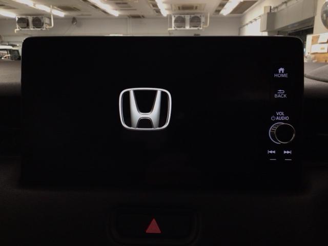 ヴェゼル ｅ：ＨＥＶＺ　ＬＥＤ・フルセグ・メモリナビ・バックカメラ・純正ＡＷ・ホンダＣＯＮＮＥＣＴ　衝突回避支援ブレーキ機能　スマキ　Ｐトランク　フルオートエアコン　エアバッグ　両席エアバック　Ｒカメ　パワーウィンドウ（6枚目）